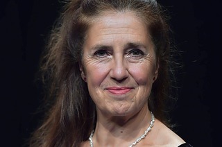 Cordula Sauter spielt im Augustinum Freiburg „Kuss und Umarmung, Deine Hildegard von Bingen“