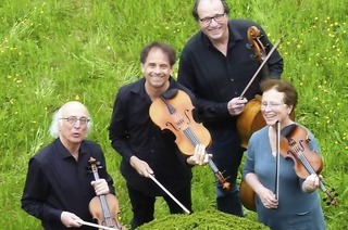 Die Jugendmusikschule Westlicher Kaiserstuhl-Tuniberg pr�sentiert dasSegantini Quartett in der Spitalkirche Breisach