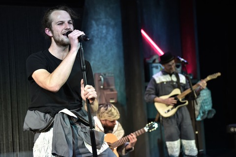 Loving the Alien - ein David Bowie Liederabend - Leonberg - 17.04.2026 19:30