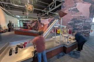 Wie ein riesiger Spielplatz: Das Mitmachmuseum in Vaisseau in Stra�burg �berzeugt Kinder und Eltern
