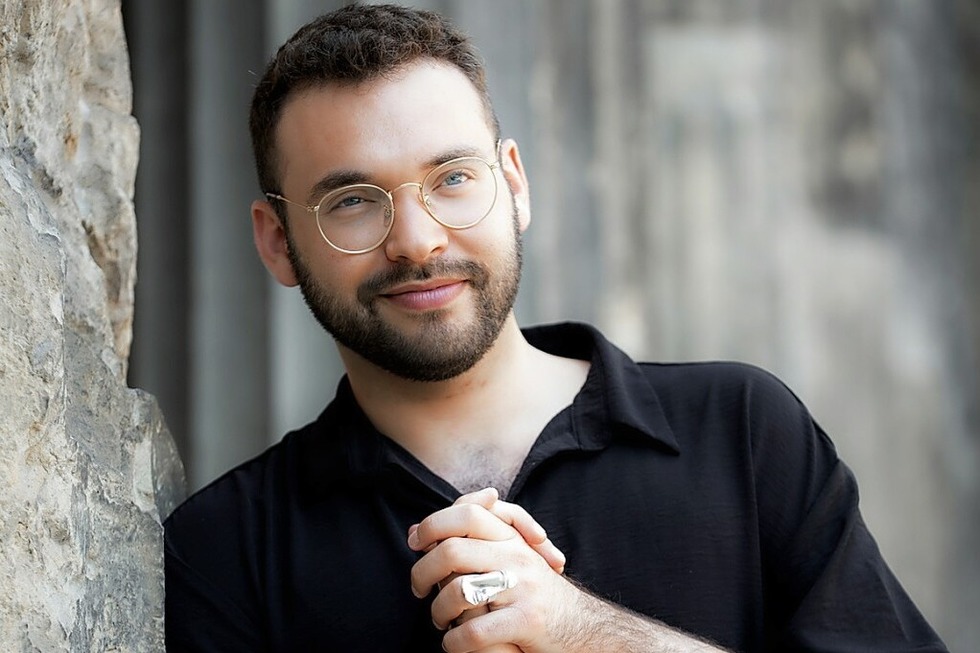 Der Verein Haus der Kultur Freiburg veranstaltet sein erstes Jazz-Konzert im Stubenhaus Staufen mit Itamar Carmeli - Badische Zeitung TICKET