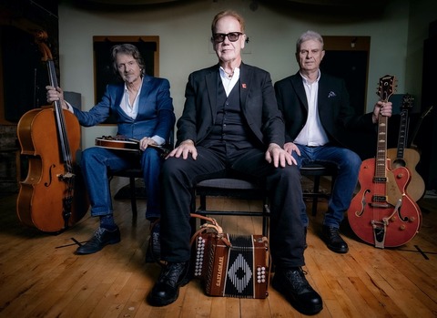 Oysterband�s John Jones, - „ The Song goes on“ Tour 2026 - Bensheim - 18.10.2026 20:00