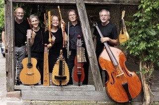 Die Ettenheimer Band Vetterliswirtschaft singt und spielt im B�rgerhaus Ringsheim vom "Lauf des Lebens..."