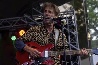 Little Walter und Dr. Vielgut treten im Stubenhaus in Staufen auf