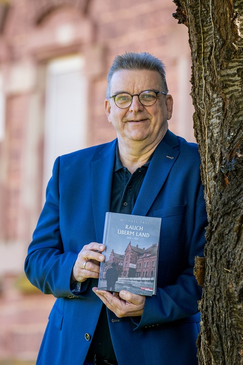 Michael Paul: Rauch �berm Land. - Zell am Harmersbach - 10.04.2026 19:30