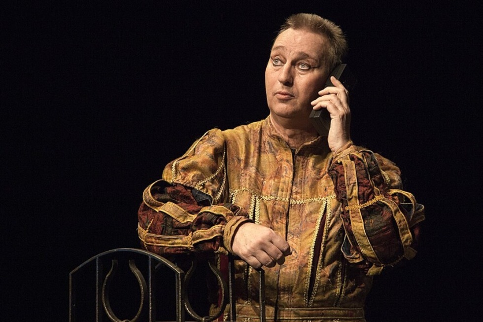 Bernd Lafrenz pr�sentiert seine Solokom�die "Romeo und Julia" im Heimathaus in Emmendingen-Windenreute - Badische Zeitung TICKET