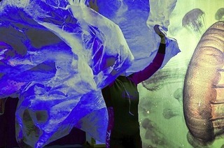 Oktopus ist eine Reise in die Tiefe mit dem Theater Tauchgang im Freiburger E-Werk