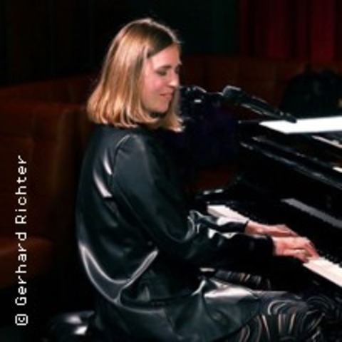 Sophia Oster - HOFBIEBER - 30.05.2026 19:30