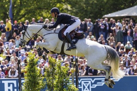 VIP Samstag Springen - Hamburg - 16.05.2026 08:00