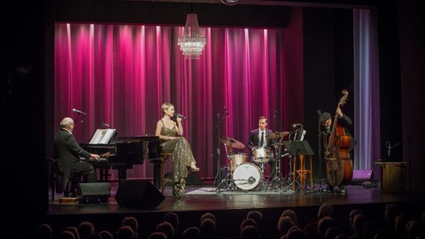 Musik liegt in der Luft - Eine Hommage an Caterina Valente - Hamburg - 14.09.2026 19:30