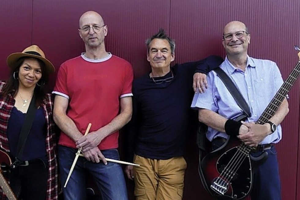 Live-Musik mit der Coverband Karajalo gibt's beim Z�mmekumme am Lazarus-von-Schwendi-Schloss in Ehrenkirchen-Kirchhofen - Badische Zeitung TICKET