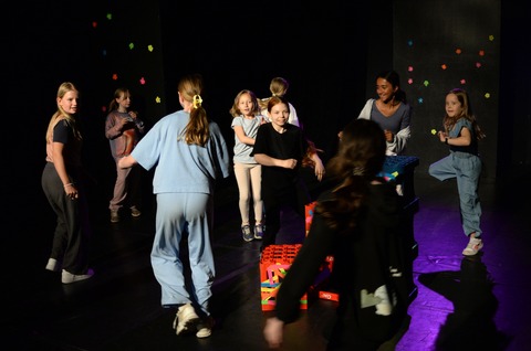 Ein ganz normaler Schultag - Eine Auff�hrung des Kinderclubs - Dinslaken - 08.05.2026 17:00