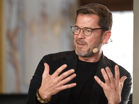 Reden wir �ber eine Welt aus den Fugen - Trump, Chaos in Nahost und die Frage, was das alles f�r Deutschland bedeutet - Augsburg - 21.04.2026 18:30