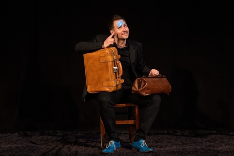 Fabian Strahl - Kopfreise - Wiesbaden - 23.01.2027 19:30