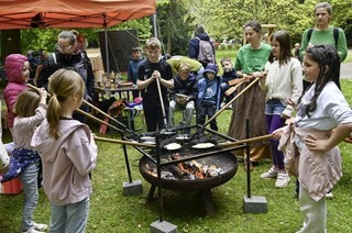 Die Kinder-Kunst-Spiele im Lahrer Stadtpark laden Klein und Gro� zum Mitmachen ein