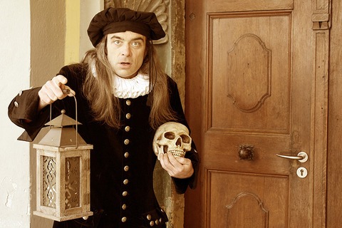 Historix-Tours: Spukschlo�, Gr�fte, Poltergeister - Stadtf�hrung mit Schauspieler*innen - Freiburg - 28.10.2026 19:30