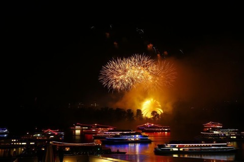 Sonderzug zu Rhein in Flammen - Nacht des Feuerzaubers - verf�gbar - 04.07.2026 15:30