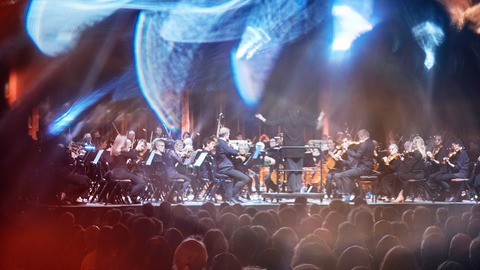 ensemble reflektor - DER D�MON - Musik & Tanz - Junge Stimmen, gro�e Fragen: Musik und Tanz im Spannungsfeld von Vergangenheit und Gegenwart. - L�neburg - 08.10.2026 19:30
