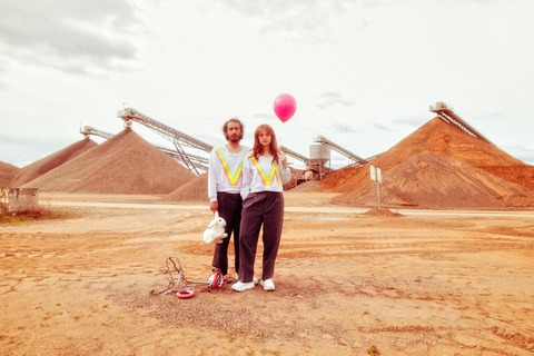 Lebenlifehayat! /UA - Arad Dabiri / 15+ / Premiere - Marburg - 25.04.2026 19:30