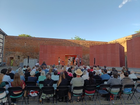 Premiere des Jugendtheaterensembles - Beeskow - 04.06.2026 19:00