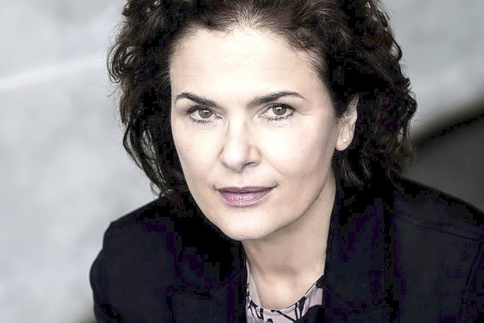 Barbara Auer und Jens Wawrczeck lesen in der Offenburger Wortspiel-Reihe aus dem Roman "Fr�hst�ck bei Tiffanys" - Badische Zeitung TICKET