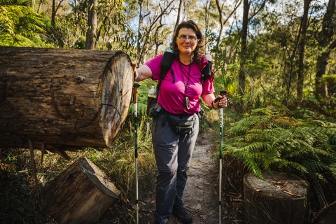 Christine Th�rmer - WANDERN TOTAL - Die Welt zu Deinen F��en - Gudensberg - 19.02.2027 18:00