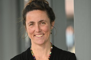 Helena Barop: Mythen, Macht und Muttermund. Eine feministische Geschichte der Geburt - Freiburger Andruck, Moderation: Philine Sauvaegot
