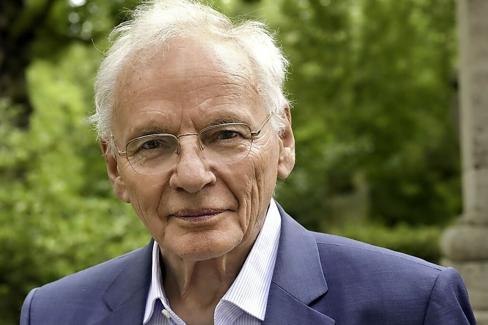 „Wie konnte das geschehen?“ ist der Titel des j�ngsten Buches von G�tz Aly, das er in der Freiburger Universit�t vorstellt - Badische Zeitung TICKET