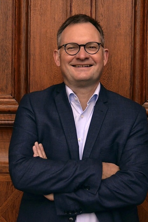 Der Historiker Philipp Gassert zeichnet im VHS-Vortrag eine pointierte Bilanz der amerikanischen Geschichte - Badische Zeitung TICKET