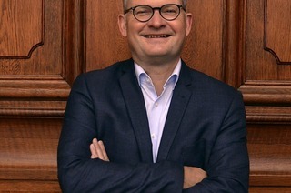 Der Historiker Philipp Gassert zeichnet im VHS-Vortrag eine pointierte Bilanz der amerikanischen Geschichte