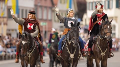 Historischer Festzug 2026 - Historischer Festzug mit Gruppen von der Staufer-Zeit bis Bismarck-�ra. - Biberach - 21.07.2026 09:00