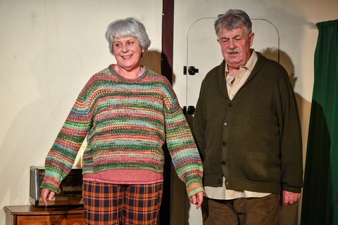 Eingeschneit - Kom�die von Peter Quilter - Pulheim - 16.12.2026 19:30