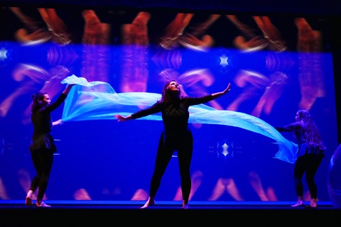 Szene 13: A PLACE TO BE - Das Spielklub-Festival | Choreografisches Labor - Wolfenb�ttel - 13.06.2026 19:30