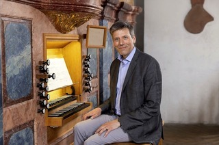 Christoph Bogon er�ffnet die Marktmusikenn in Schopfheim mit Musik von Bach, Buxtehude und Haydn