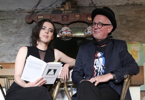 „Ochsenmaulsalat“ - Haarstr�ubendes Mundartgebabbel mit Susanne Hasenstab und Emil Emaille - FRANKFURT AM MAIN - 12.09.2026 19:30