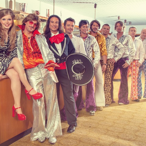 T�nning presents: Familie Hossa - Schlagerspecial - T�nning - 29.08.2026 20:30