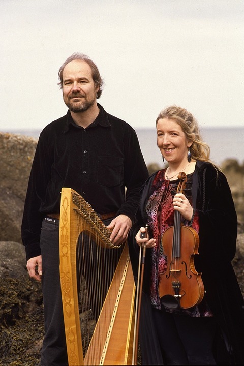 Naturkl�nge 2026 - „Celtic Dreams with Fiddle & Harp and Songs“ M�ire Breatnach,Thomas Loefke & G�ste - Hessenburg - 30.07.2026 20:00