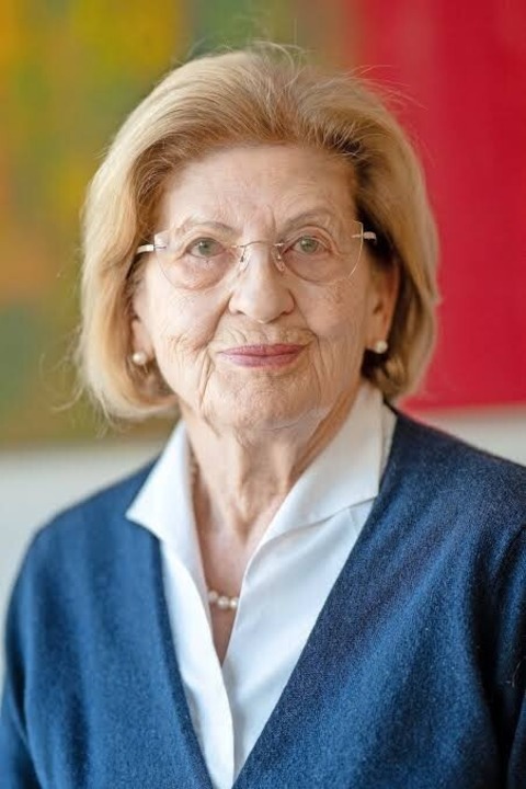 AUSCHWITZ - Holocaust-�berlebende Eva Szepesi im Gespr�ch mit Louis Pawellek - Detmold - 11.07.2026 19:30