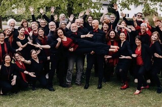 Das Gospel-Trio Manara und der Gemischte Chor Eintracht Hugstetten geben ein Konzert in der ev. Stadtkirche Emmendingen