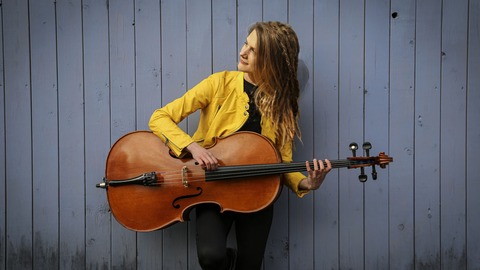 Wohnzimmerkonzerte Festival - Toi Et Moi | Ronja Maltzahn | Finn Moriz | Flora Falls - Osnabr�ck - 06.12.2026 18:30