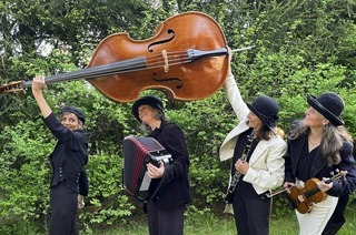 Ein Abend mit den vier Chansonnieres der Musikgruppe Olga B.