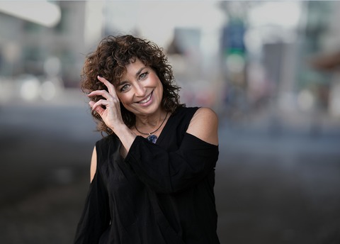 Isabel Varell - Achern - 22.04.2027 19:30
