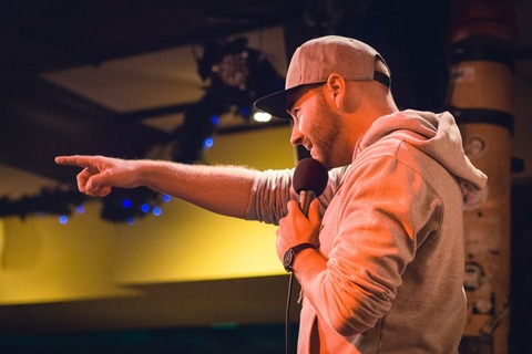 SLAM POETRY - Moderation : Marvin Suckut - Freiburg - 21.05.2026 19:00