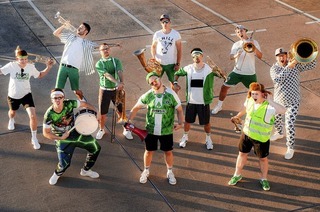 Brass-Power beim Bergdorffest: Maddabrasska und Brasslufthamma heizen in Schuttertal-Schweighausen ein