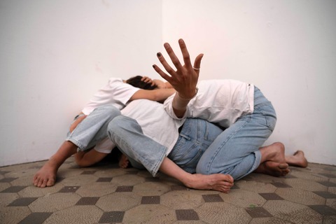 unfolding the inbetween - Abschlussst�cke 2 year programme 2024 - 26 von bewegungs-art freiburg e. V. - Freiburg - 24.07.2026 19:30