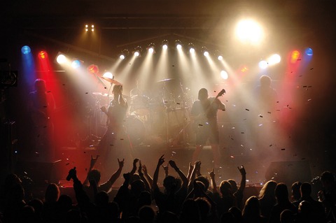 Hole Full Of Love - Frankfurt am Main - 12.02.2027 20:00