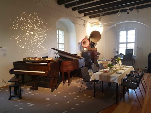 Der unsichtbare Pianist im Kaffeehaus - Beeskow - 12.07.2026 14:30