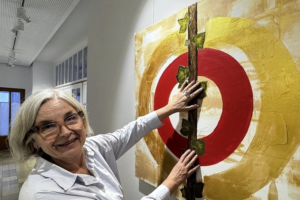 Iris Stehlin zeigt ihre Kunstwerke im Neuen Rathaus in Friesenheim - Badische Zeitung TICKET