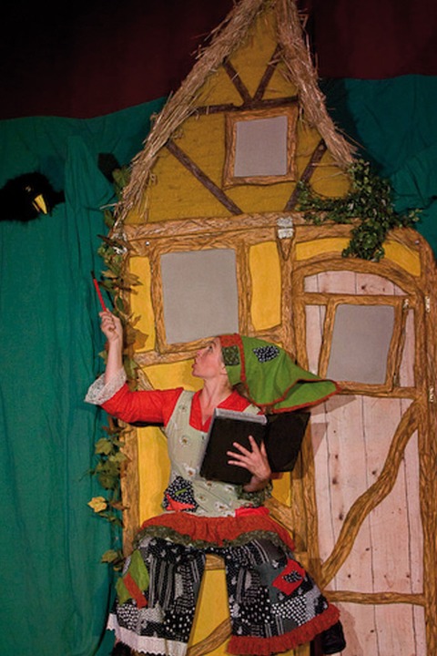 Die kleine Hexe - Schauspiel ab 4 Jahren - Frankfurt am Main - 25.10.2026 16:00