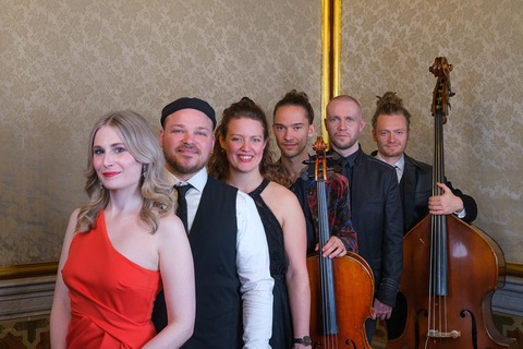 Weihnachtskonzert im Schloss - Everyday Is Christmas - Dresden - 12.12.2026 19:00